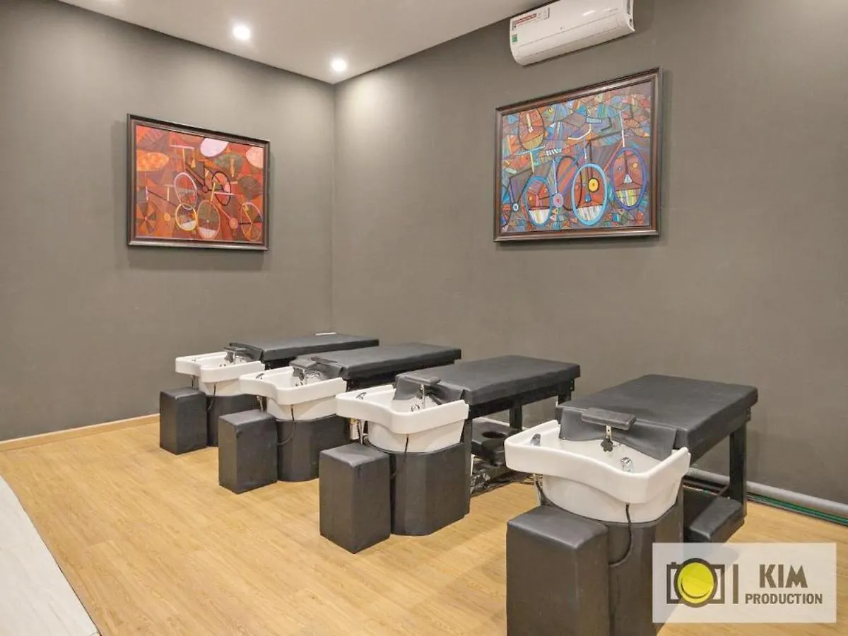 Capital O 1200 Salem Riverside Hotel دا نانغ 4*,  فيتنام