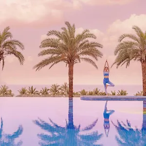 فندق دي إل جي دا نانج